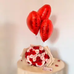 GENERICO - Dúo de amor 50 Rosas & 03 Globos Metálicos