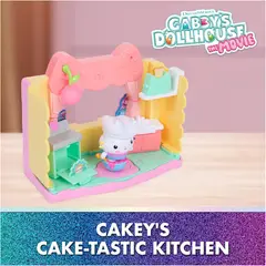 LA CASA DE GABBY - Gabbys Dollhouse The Movie Cakeys Sprinkle Cake-Tastic Kitchen