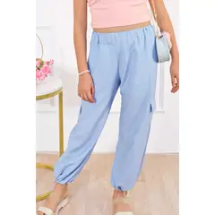 KIDS MASHMELO - Pantalón con pretina elasticada bolsillos cargo y reguladores en basta para niñas