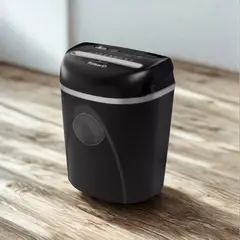 RAZER - Trituradora De Papel Modelo 1003612