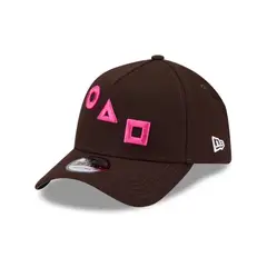 NEW ERA - Gorra Netflix Squid Game Shapes 9FORTY A-Frame Marrón