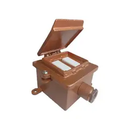 A IBAR - INTERRUPTOR INDUSTRIAL CTAPA DOBLE 15A BRONCE