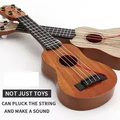 GENERICO - Guitarra de plástico color Caoba para niños con 4 Cuerdas y una Púa