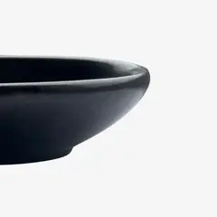 LAR DANIELSEN - Plato hondo minimalista 25 cm