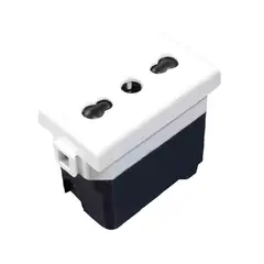 OPALUX - Dado Toma F Tres en Línea con Línea Tierra BM107