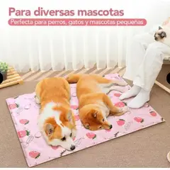 GENERICO - Manta Refrigerante para Mascotas - Diseño de Fresas - 6050 CM