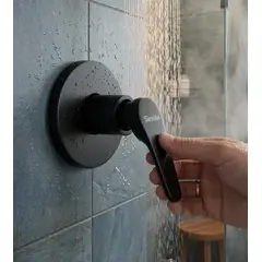 GENERICO - LLAVE DE DUCHA PESADO NEGRO MATE PARA AGUA FRIA