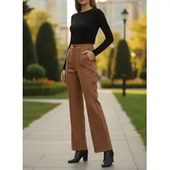 GENERICO - Pantalón cuerina camel