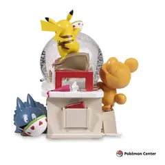 POKEMON - Figura Pikachu Munchlax Teddiursa Globo De Nieve Navideño