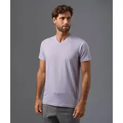 MBO - Polo Algodón Básico Cuello V Lavanda Hombre