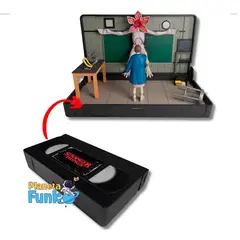 FUNKO - STRANGER THINGS VHS DIORAMA ELEVEN VS DEMOGORGON