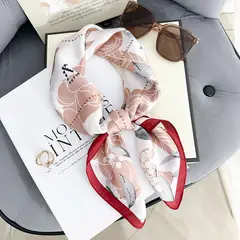 KAST PE - Pañoleta Bandana Pañuelo Lara Rojo de 70x70 cm