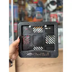 RED BULL - MARCO DE PLACA 2026 MODELO