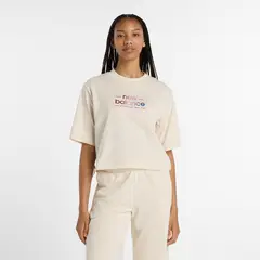 NEW BALANCE - Polo Mujer Reimagined Relaxed T-shirt Crema