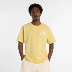 NEW BALANCE - Polo Hombre Athletics Legacy T-shirt Beige