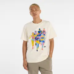 NEW BALANCE - Polo Hombre Athletics System That Runs T-shirt Blanco