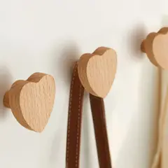 GENERICO - Perchero de Madera Corazon x4 und