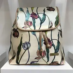 CHULA TULUM - MOCHILA MODELO BACKPACK CELINE CON ESTAMPADO PEONIA