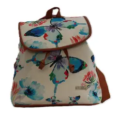 CHULA TULUM - MOCHILA MODELO BACKPACK CELINE CON ESTAMPADO MARIPOSA MAGENTA