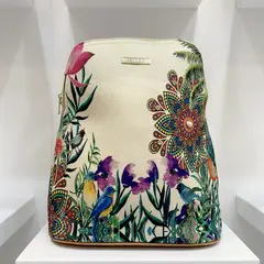 CHULA TULUM - MOCHILA MODELO BACKPACK CHULA CON ESTAMPADO FLOR DE VERANO