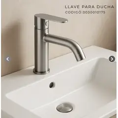 FRATELLI - LLAVE MINIMALISTA PARA LAVATORIO BAJO