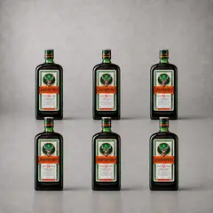 JAGERMEISTER - 6 UND - Licor de Hierbas Jagger Jägermeister 700 ml