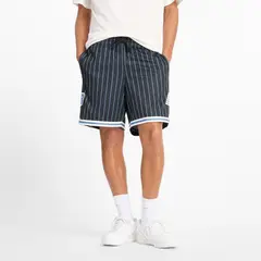 NEW BALANCE - Short Hombre Hoops Printed Mesh Short Negro