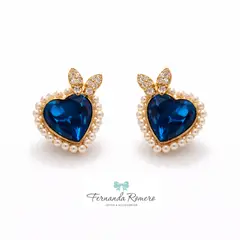FERNANDA ROMERO JOYAS Y ACCESORIOS - Hermosos Aretes de Corazón Azul Titanic y Perlas - Baño de Oro Rosé con Cristal Elegantes y Finos