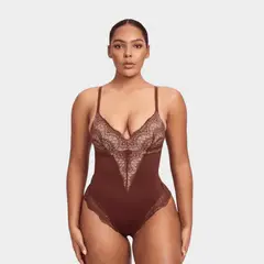 BESEGURA - PREMIUM LACE BODYSUIT