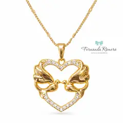 FERNANDA ROMERO JOYAS Y ACCESORIOS - Collar Palomas de Amor y Paz - Baño de Oro Rosado con Circones - Regalo Ideal