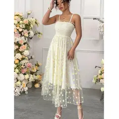 GENERICO - VESTIDO AJUSTABLE CON BORDADO FLORAL - EMMARI