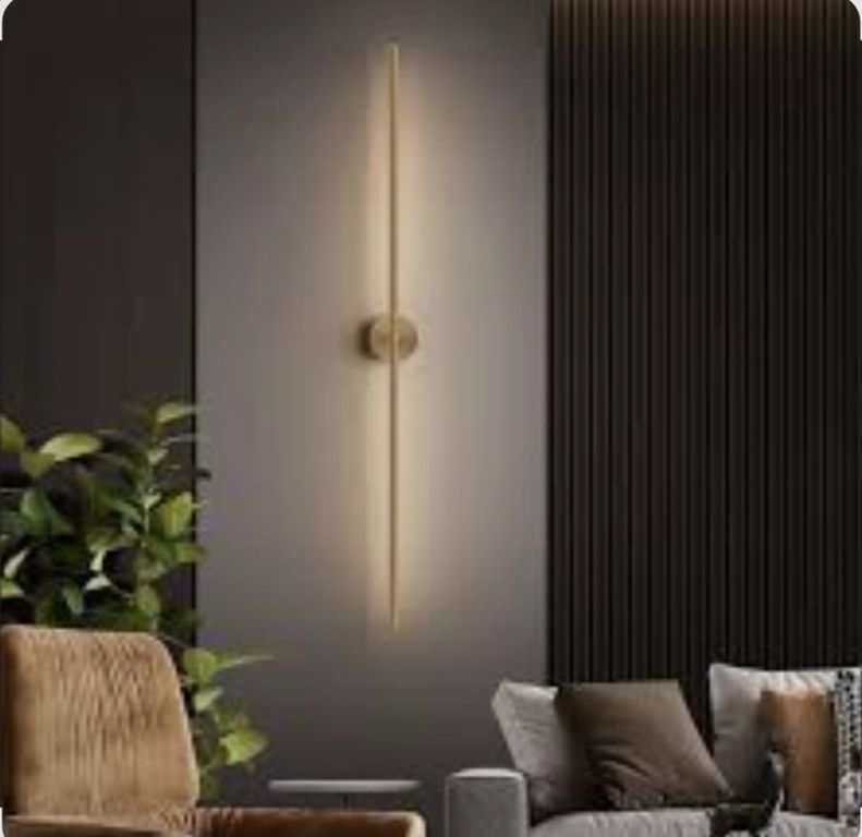 Lámpara de pared linea vertical Doré