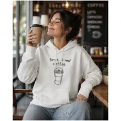 NEBULA - Polera Personalizada - - First I need Coffee