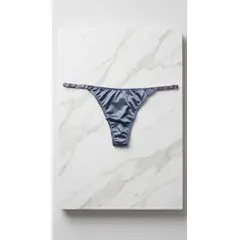 GENERICO - Tanga de Licra con Detalles Metálicos y Estampados de Tendencia Colección Iconic Essence