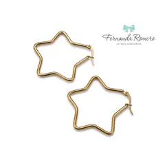 GENERICO - Hermosas Argollas Estrellas - Lisas en Acero Dorado Básicas en tu Outfit