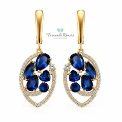 FERNANDA ROMERO JOYAS Y ACCESORIOS - Hermosos y finos Aretes Azules Dorados con cristales y Baño de Oro de 18k