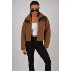 GENERICO - CASACA PELUCHE BRIGADORA TENDENCIA OTOÑO DE MUJER