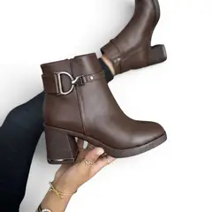 GENERICO - Botin Mujer Taco 6 Planta De Goma Punta Cuadrada 1062-65 Color Chocolate