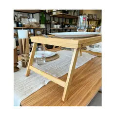 GENERICO - MESA DE BAMBÚ CON PATAS PLEGABLES
