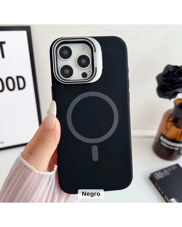 CASE SILICONA CON MAGSAFE Y PARANTE DE CÁMARA IPHONE 15 PRO NEGRO