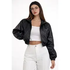 GENERICO - CASACA CUERINA CROP TIPO BOMBER CASUAL