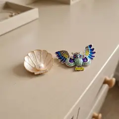 GENERICO - Set de Broche Búho y Concha Marina Blanca