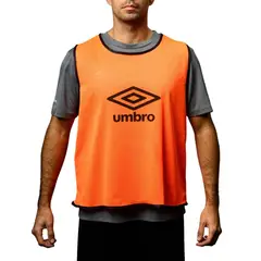 UMBRO - Chaleco Unisex Teamwear Negro