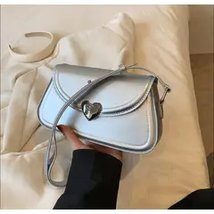 GENERICO - CARTERA BAGUETTE CORAZON