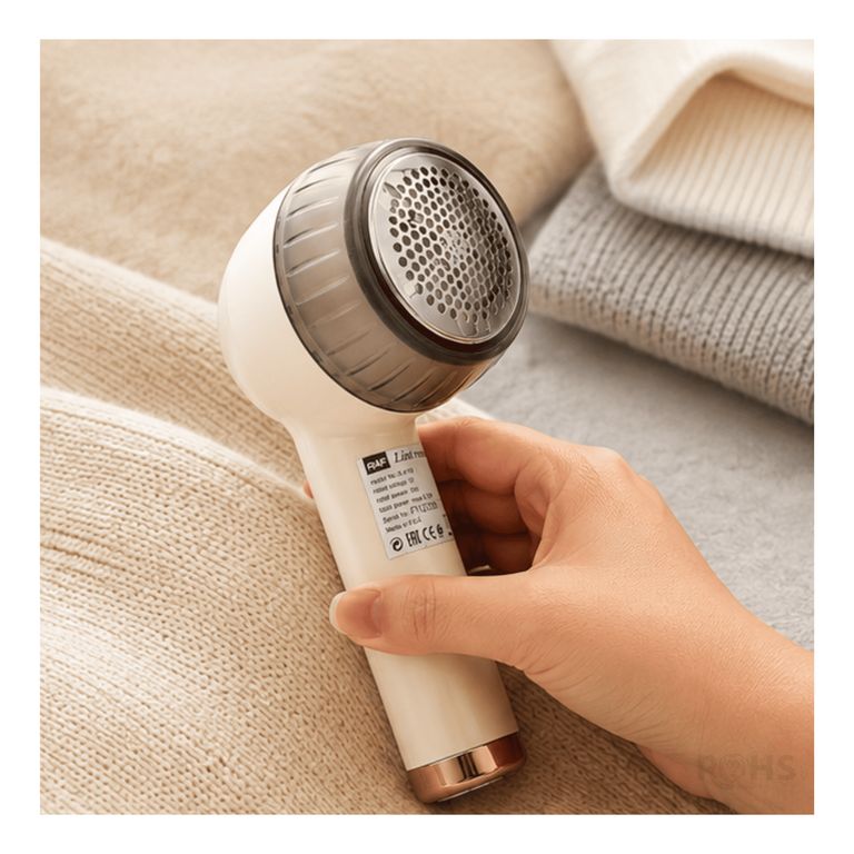Removedor De Pelusa Eléctrico RAF R.790 Recargable USB Para Ropa Mantas Y Tapizados