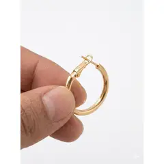 SM - Aretes de Argolla Clásicos Lisos en Acero Inoxidable Baño de Oro 18K