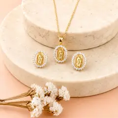 CLEO JOYAS & ACCESORIOS - Set Virgen Guadalupe Brillos Acero