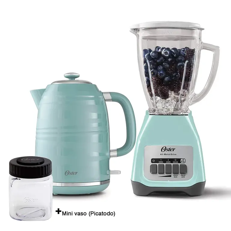 Licuadora de 1.5 litros BLSTKAGVPB + Hervidor de 1.7 litros