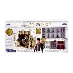 HARRY POTTER - Torre Gryffindor con 10 Figuras de Metal