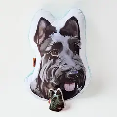 QALA DISEÑO - Pack Almohada y Llavero - - Perro Scottish